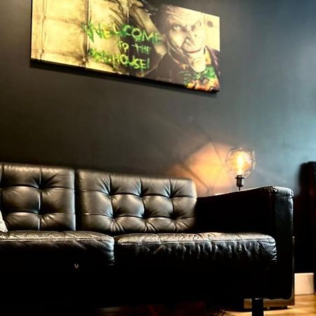 Stunning Luxury Croydon Apartment Gatwick Airport Close パーリー エクステリア 写真