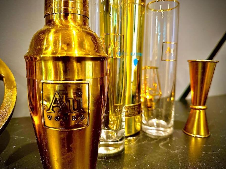 Stunning Luxury Croydon Apartment Gatwick Airport Close パーリー エクステリア 写真