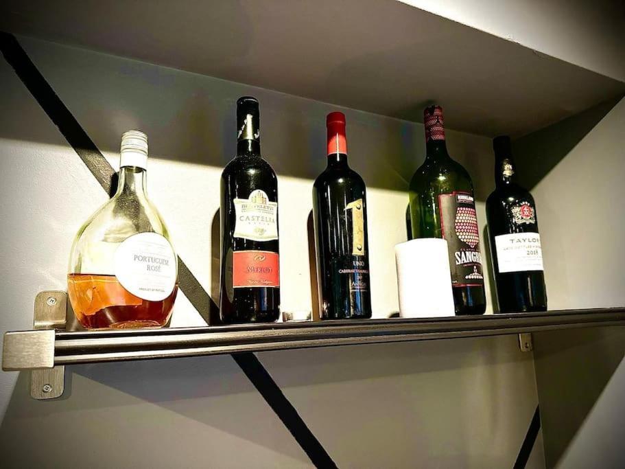 Stunning Luxury Croydon Apartment Gatwick Airport Close パーリー エクステリア 写真