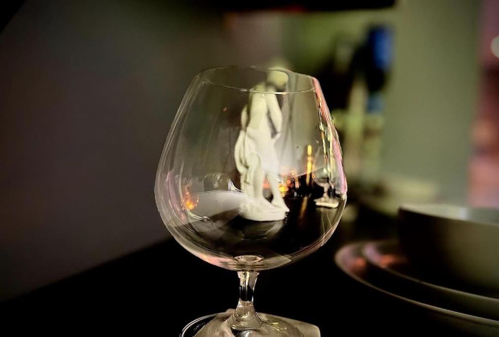 Stunning Luxury Croydon Apartment Gatwick Airport Close パーリー エクステリア 写真